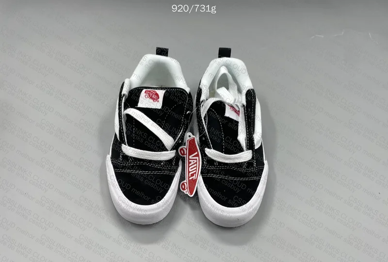 Vans Knu Skool