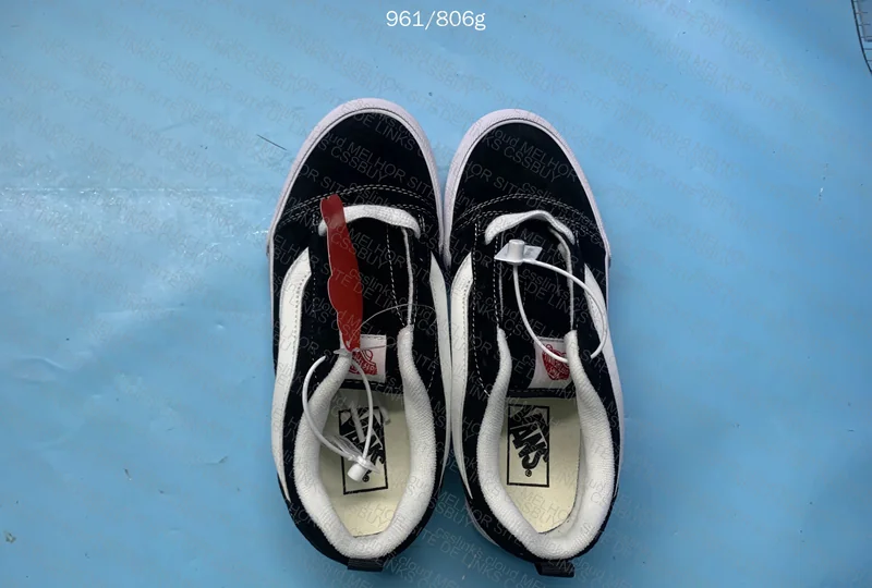 VANS KNU SKOOL 2