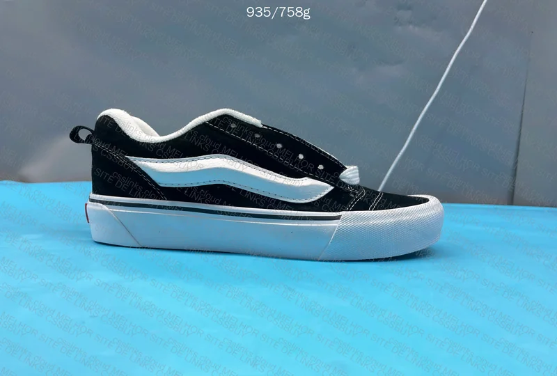 Vans knu skool