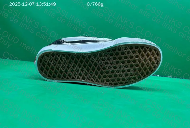 Vans Knu Skool