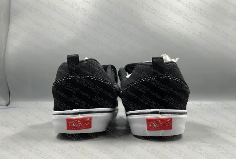 Vans Knu Skool Black 3