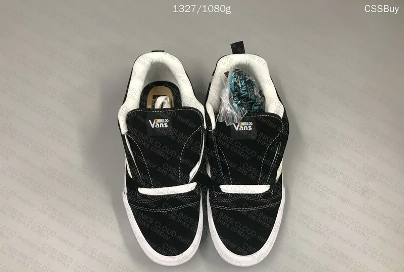 VANS POU TEI TOU 3