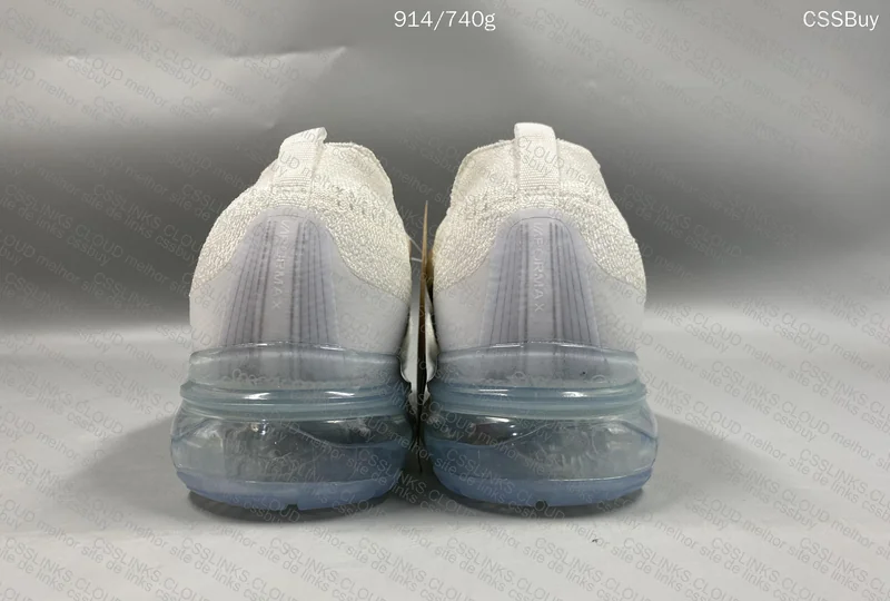 Vapor Max White 3