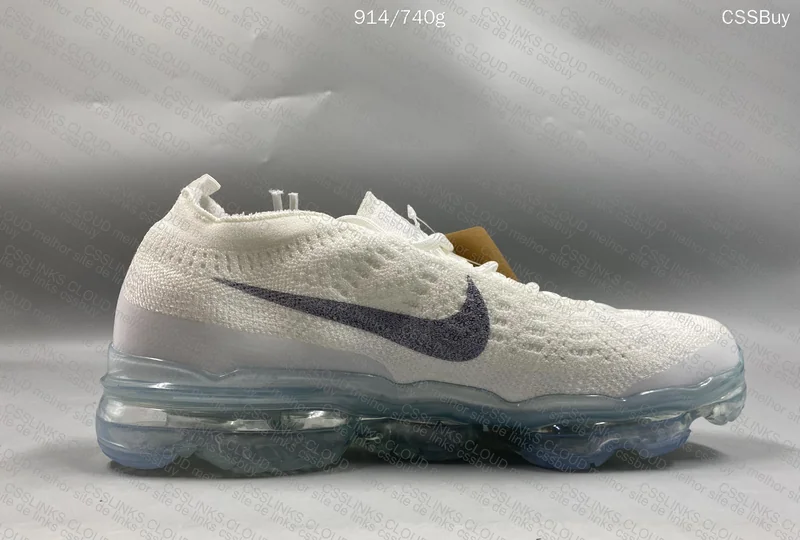 Vapor Max White 5