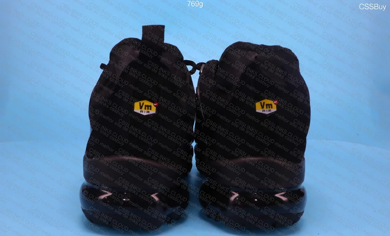 Vapor max plus triple black