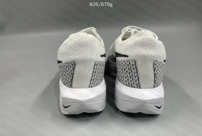 Vaporfly next % 3 2