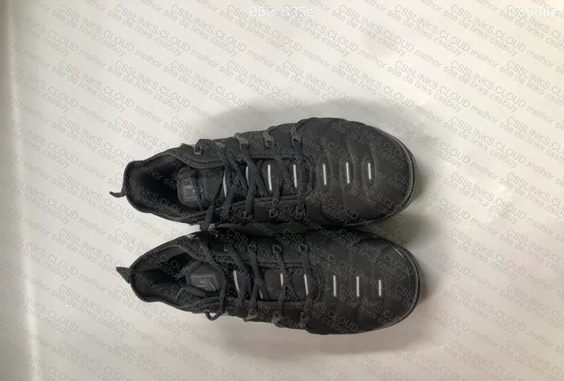 Vapormax Plus