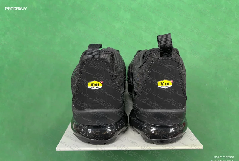 VAPORMAX PLUS 6