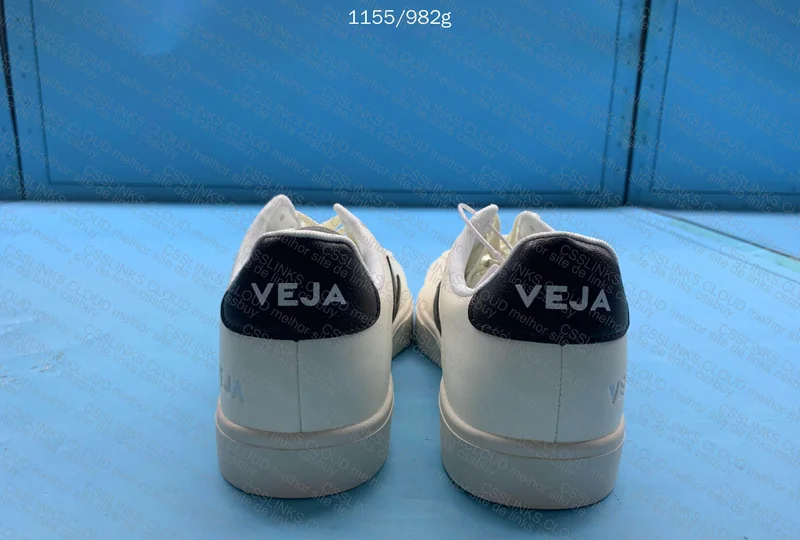 Veja Sneakers 6