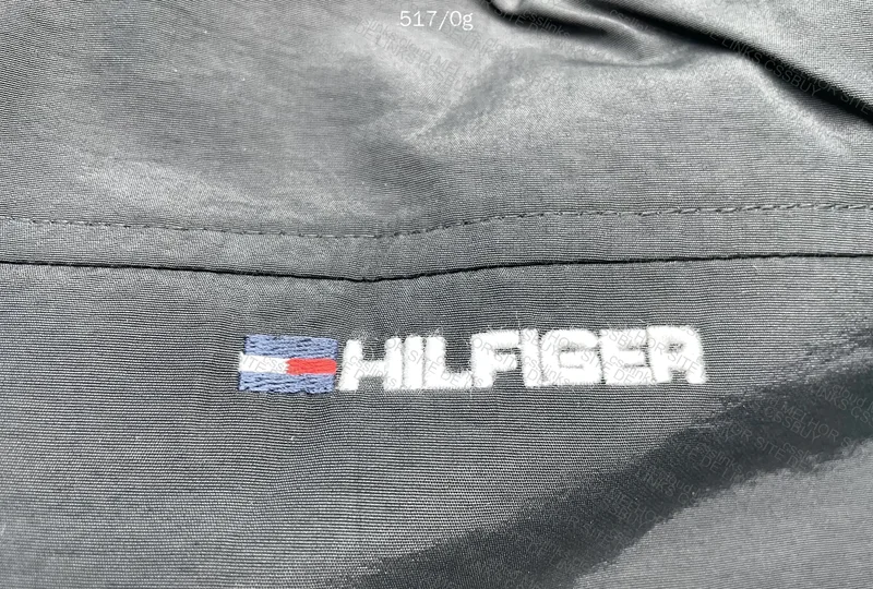 Velejador tommy Hilfiger 2