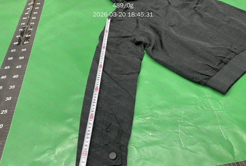 Velejador Tommy Hilfiger com Medidas 2