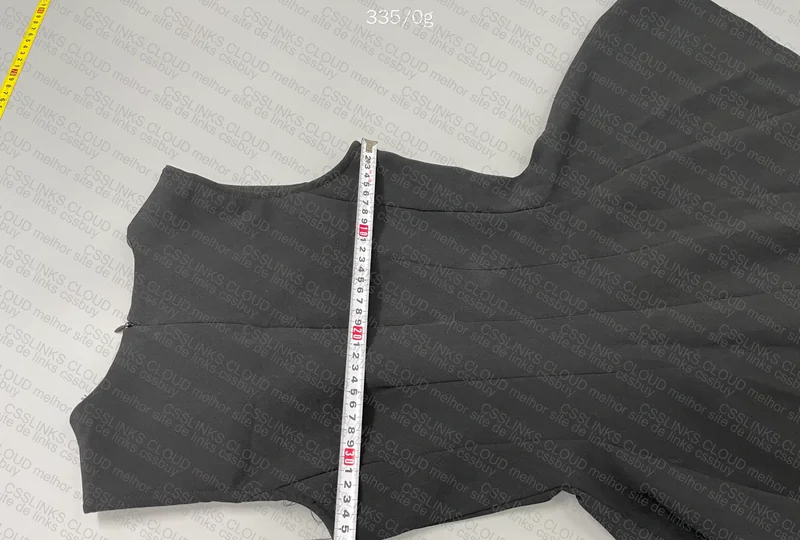 Women's Dress (with measurements)