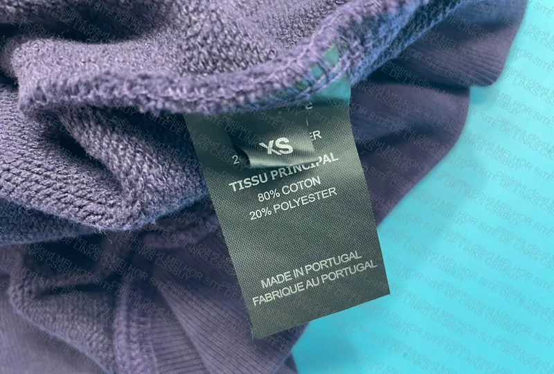 Vetements FW17 Sexual Fantasies Hoodie Pullover 2