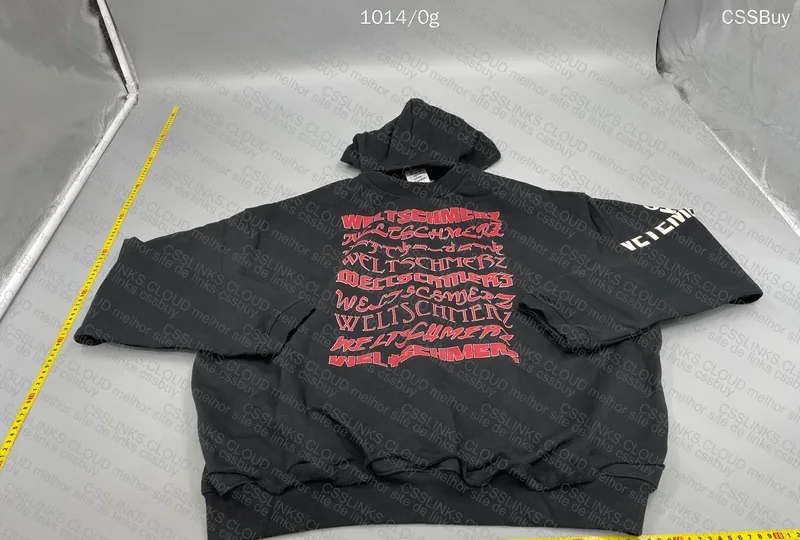 Vetements SS18 Zurich Zip-Hoodie
