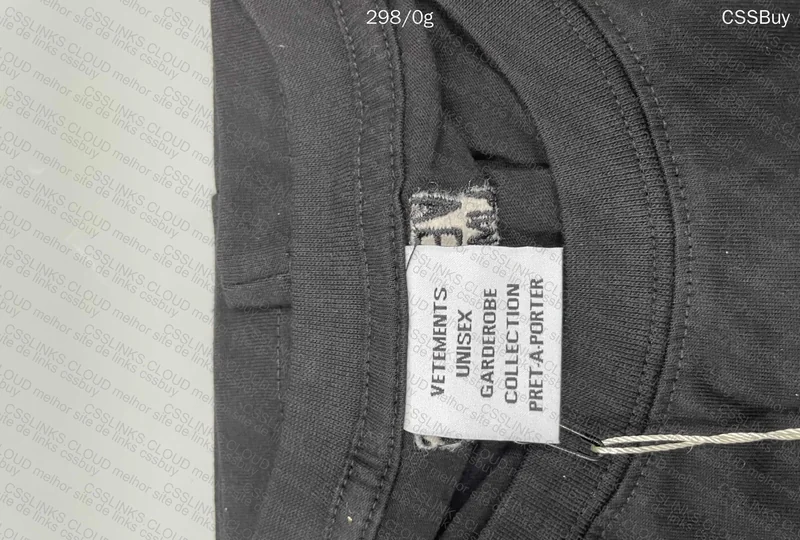 Vetements Translation Tee 6