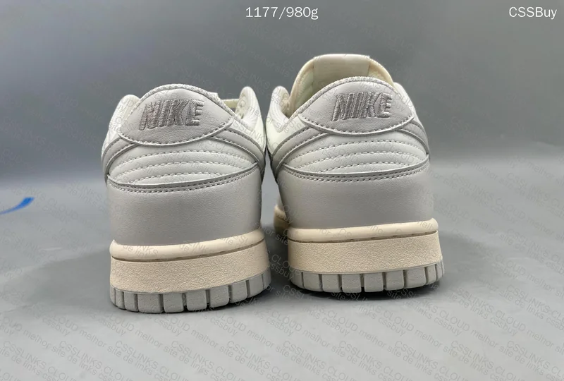 W Nike Dunk Low 3