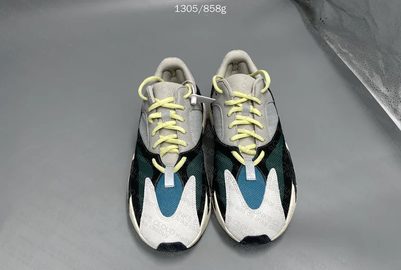 Wave runner 8