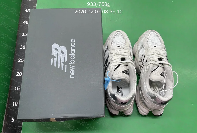 [WH-QC]NB9060 White/Black/Metallic Silver C