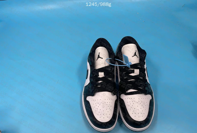 Women’s Air Jordan 1 Low