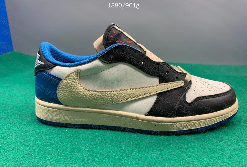 XC BATCH AJ1 Travis Fragment LOW 5