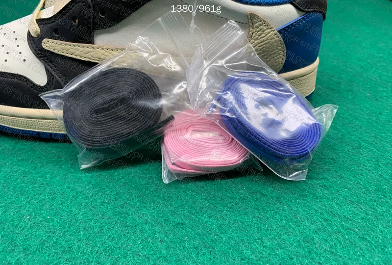 XC BATCH AJ1 Travis Fragment LOW 8