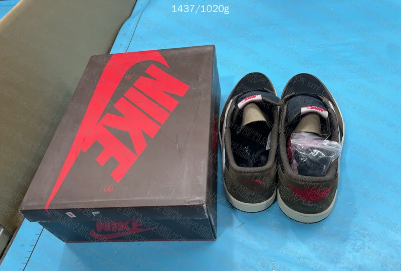 Y3 B Grade AJ1 Travis Dark Mocha 2