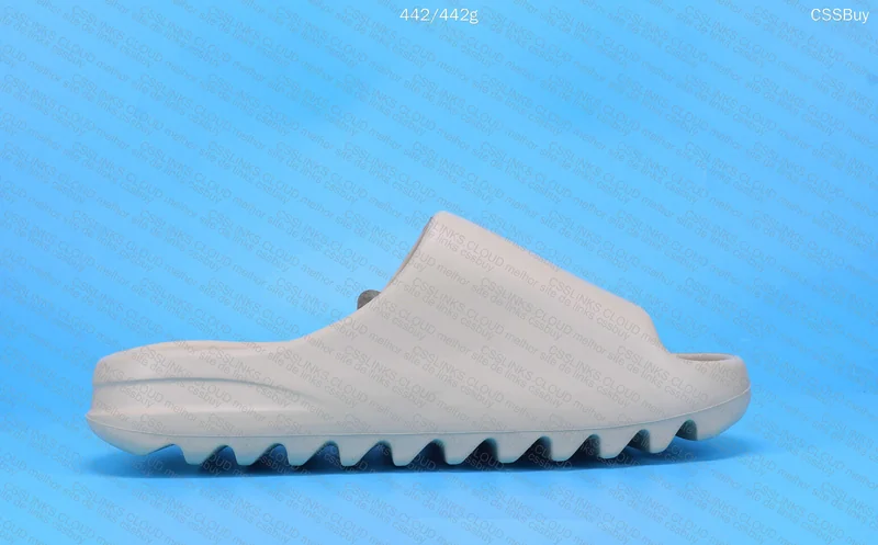 yeazy slide 4
