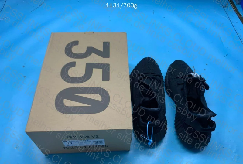 Yeezi 350 V2 - Onyx 6