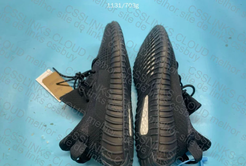 Yeezi 350 V2 - Onyx 8