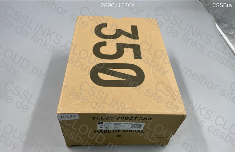 Yeezy | 2 for 130y 2