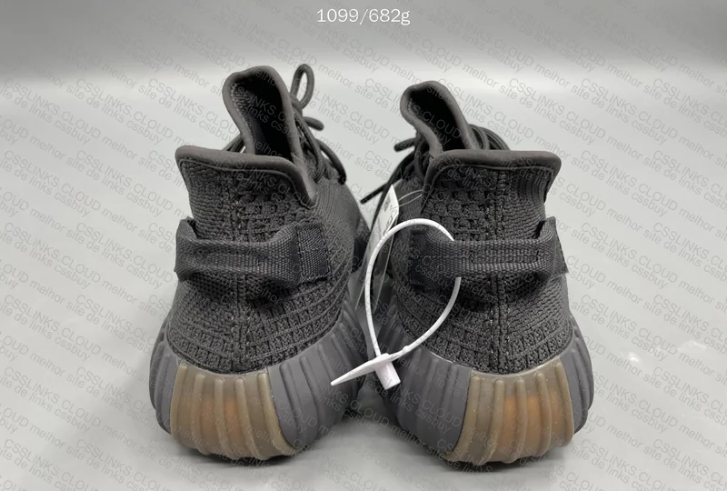 Yeezy 350 (170y) 2