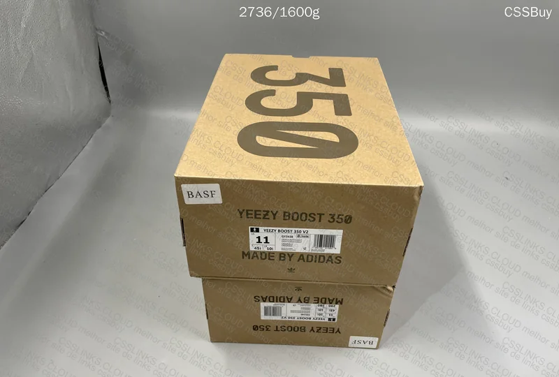 Yeezy 350: 2 for 130y + 20y (internal shipping)