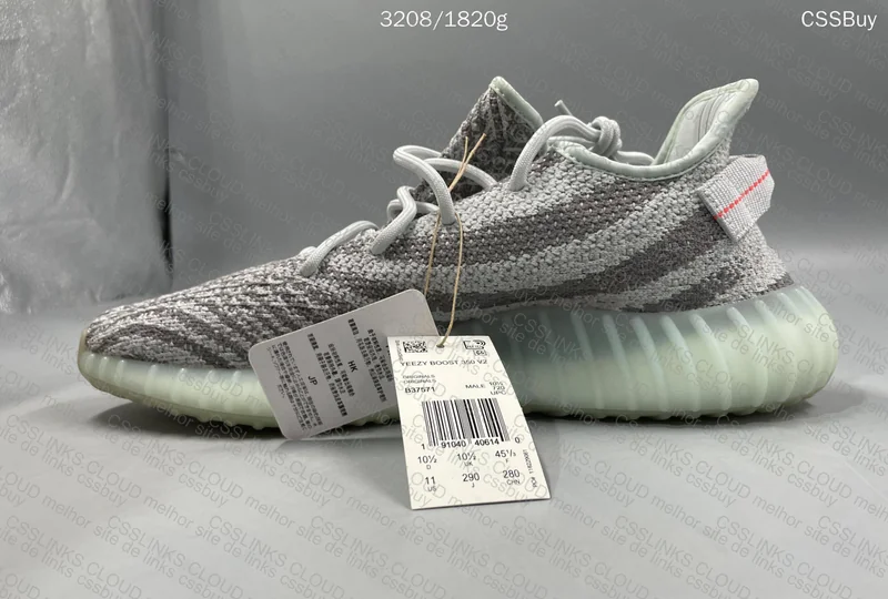Yeezy 350 - 2 for 130y (Need help, not familiar with Yeezy) 9