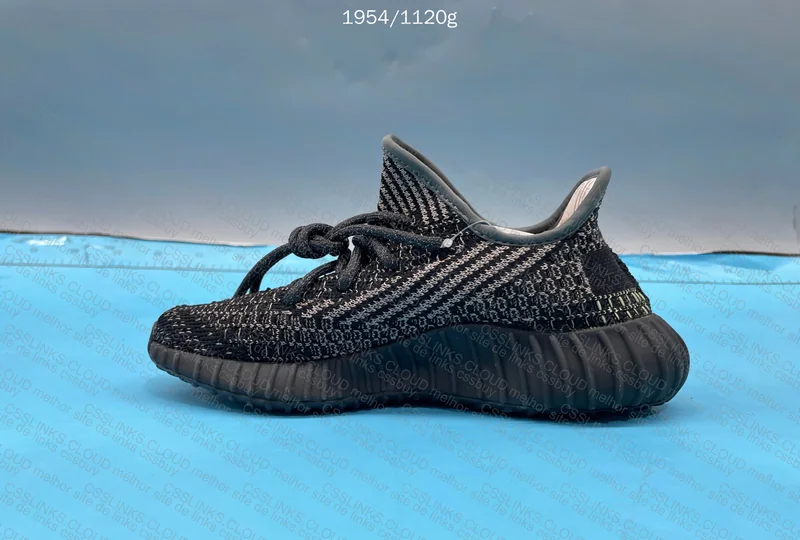 yeezy 350 29 y - blindbox 5