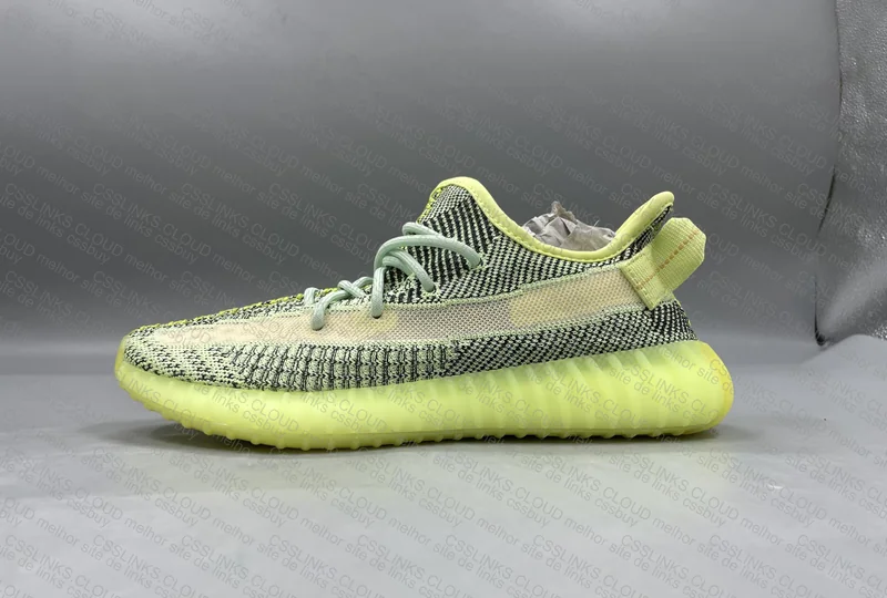Yeezy 350 | 65y cada 5