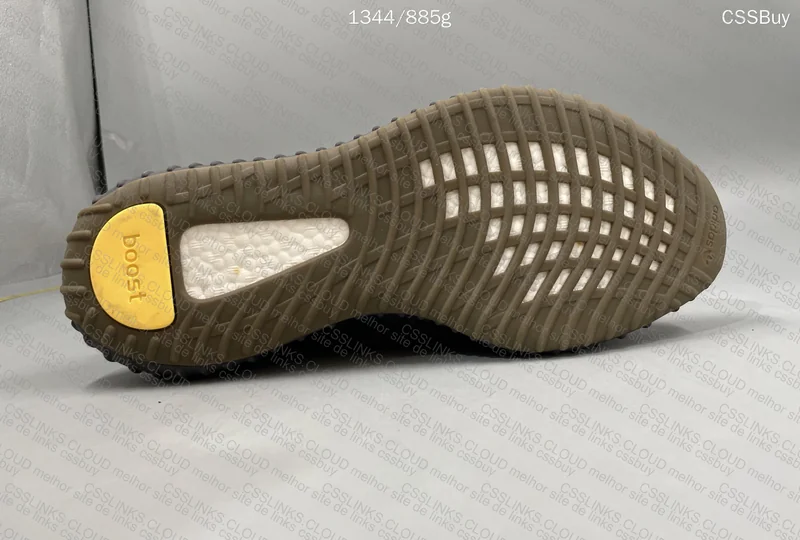 Yeezy 350 99y Pk God 4