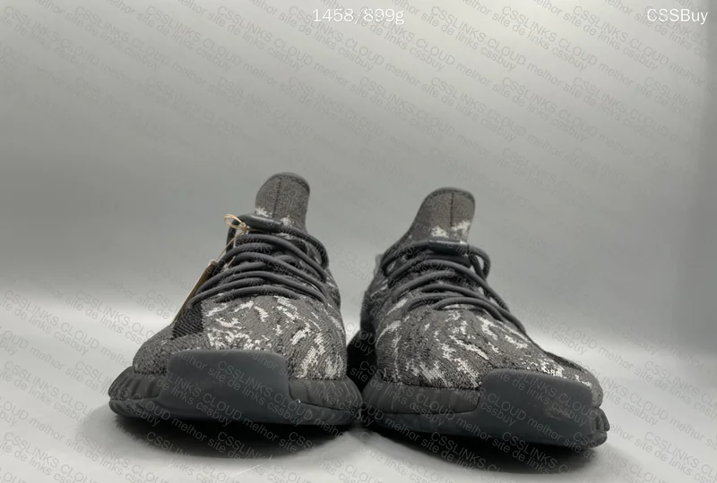 Yeezy 350-Ajuda 2