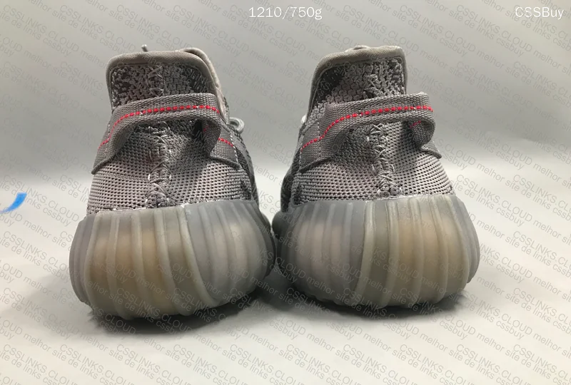 YEEZY 350 BELUGA 2.0