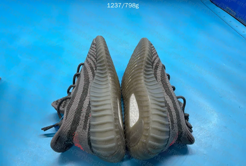Yeezy 350 Beluga LW (JMDY Service 10/10) 2
