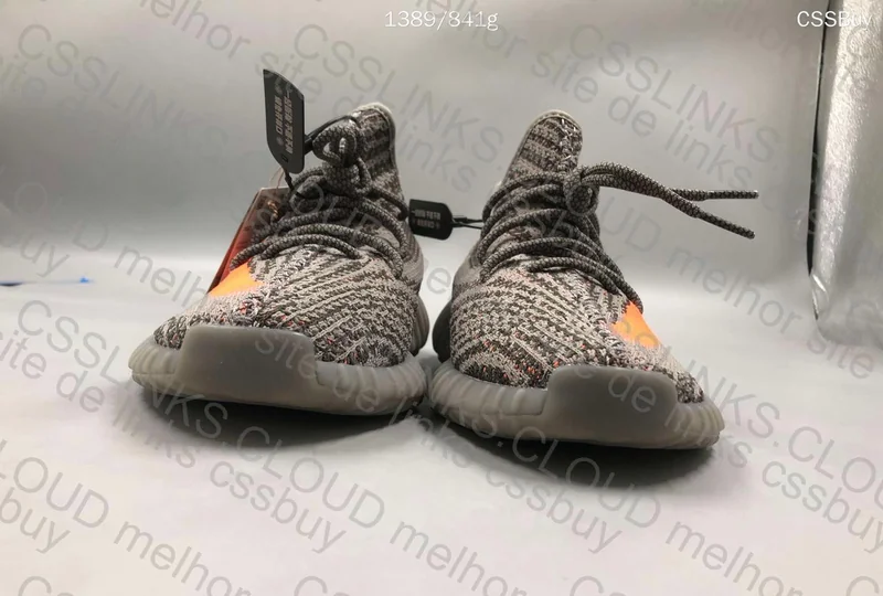 YEEZY 350 BELUGA REFLETIVO 5