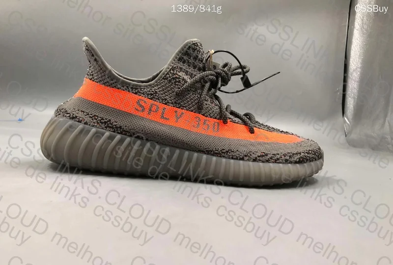 YEEZY 350 BELUGA REFLETIVO 6