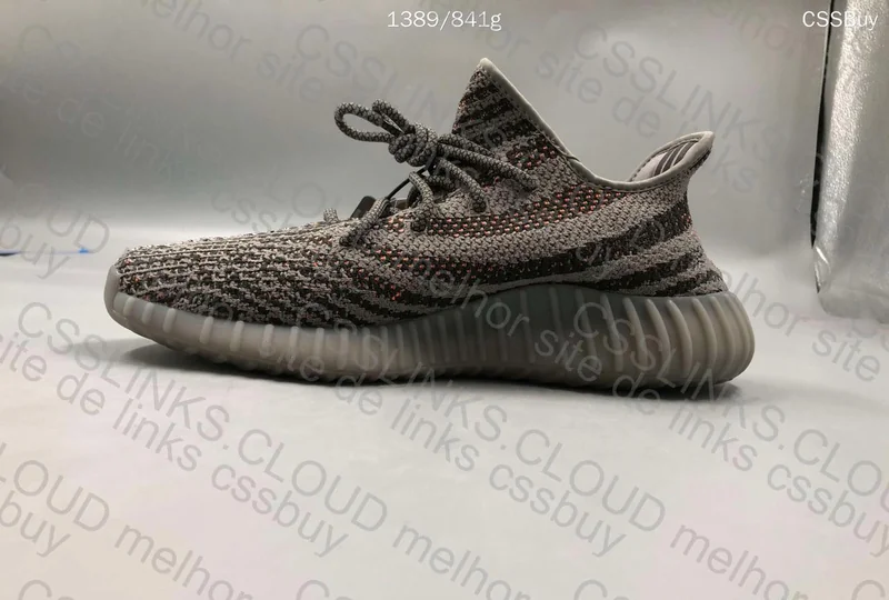 YEEZY 350 BELUGA REFLETIVO 7