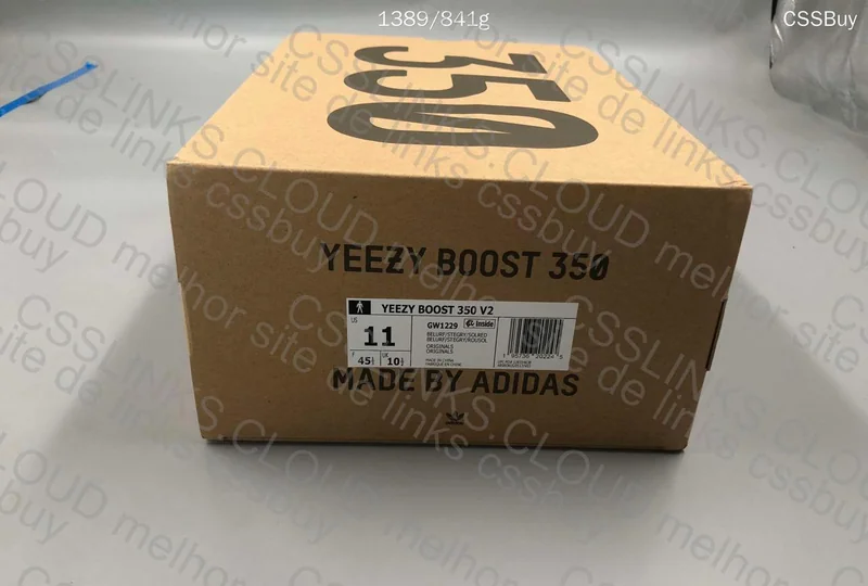 YEEZY 350 BELUGA REFLETIVO 8