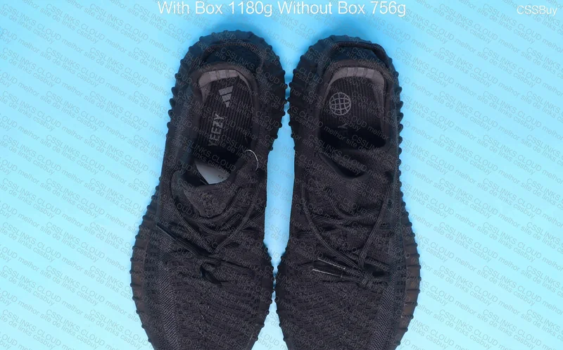 Yeezy 350 Black