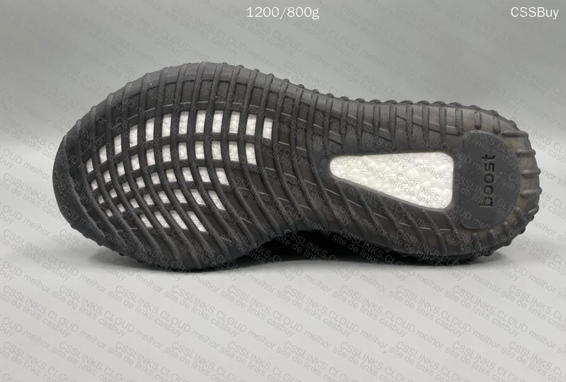 yeezy 350 black ajudem 5