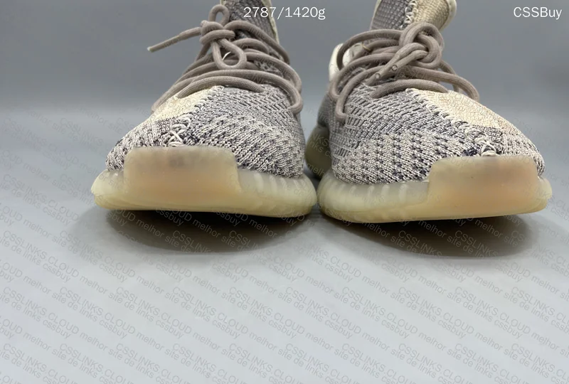 yeezy 350 blind box - 130Y 2