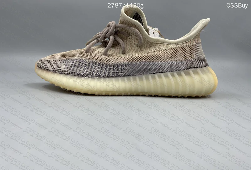 yeezy 350 blind box - 130Y 5