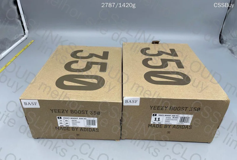 yeezy 350 blind box - 130Y 8