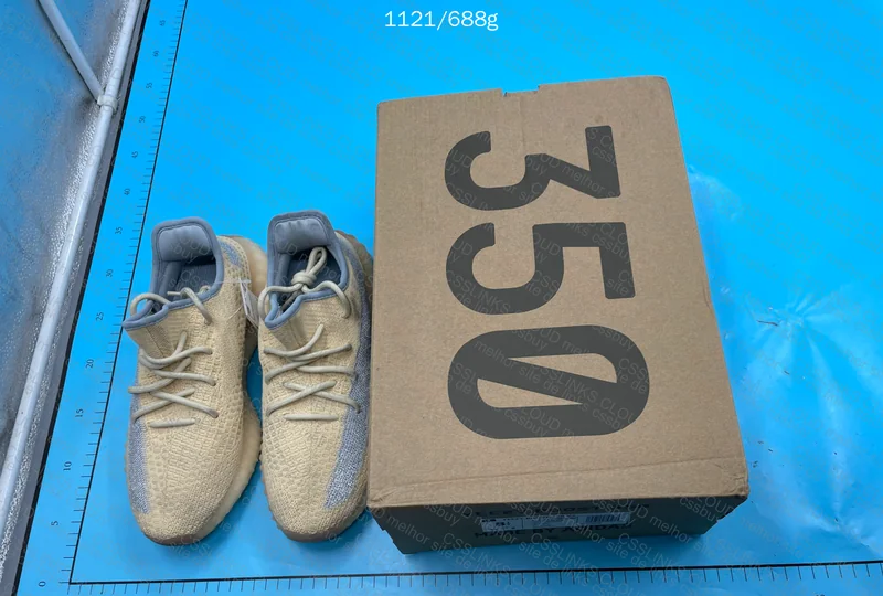 Yeezy 350 Blind box 3