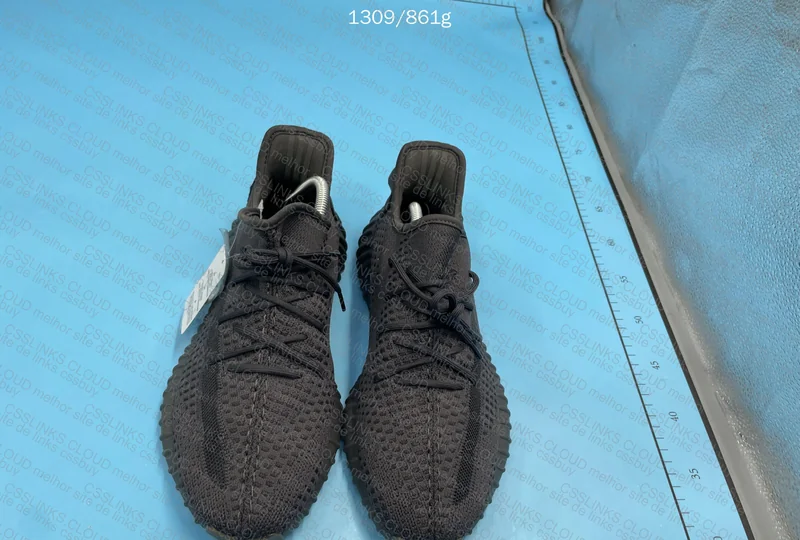 Yeezy 350 Blind Box